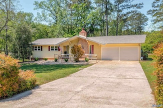 404 Willowbrook Ave, Gadsden, AL 35905