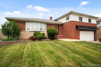 1207 Norwood St, Melrose Park, IL 60160