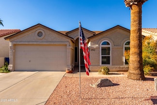 1792 E Palm Beach Dr, Chandler, AZ 85249