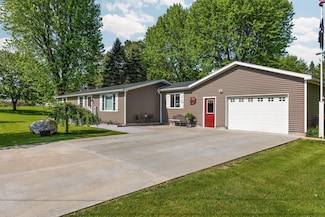 208 N Case St, Marion, MI 49665
