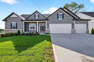 6802 Preservation Pkwy, Affton, MO 63123