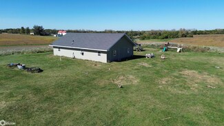 22710 160th St, Bloomfield, IA 52537