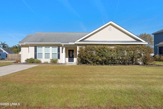 40 Wintergreen Dr, Beaufort, SC 29906