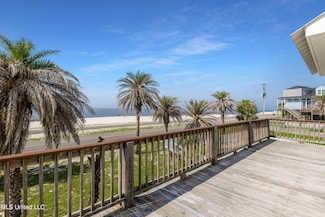 800 W Beach Blvd, Long Beach, MS 39560