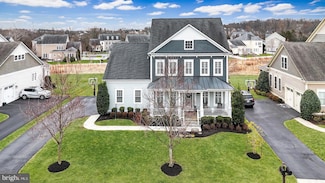 41729 Bloomfield Path St, Ashburn, VA 20148