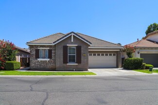 1971 N Dupree Ln, Clovis, CA 93619