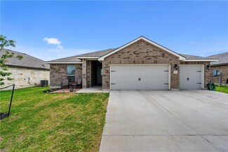 3113 Beutel Rd, Lorena, TX 76655