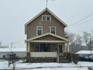 330 Lafayette Ave NE, Grand Rapids, MI 49503