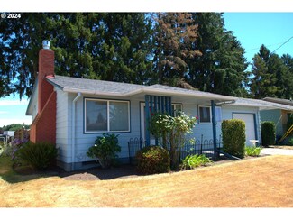 990 Astor Way, Woodburn, OR 97071