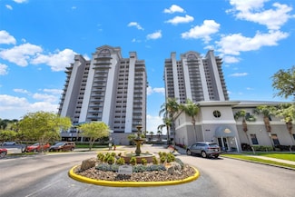 13415 Blue Heron Beach Dr Unit 710, Orlando, FL 32821
