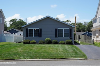 305 11th Ave, Spring Lake, NJ 07762
