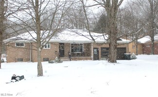 765 Wolf Dr, Broadview Heights, OH 44147
