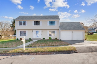 79 Brechlin Dr, Middletown, CT 06457