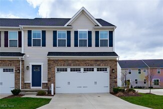 150 Port Ln, Medina, OH 44256