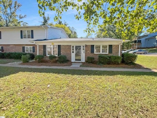 79 Summercreek Dr, Spartanburg, SC 29307