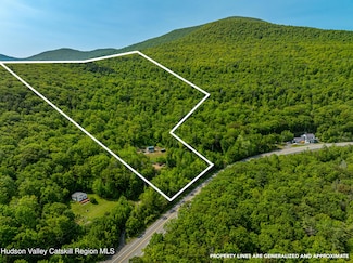 7209 New York 23, East Durham, NY 12423