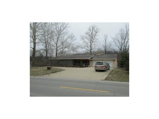189 Walnut St, Weston, MO 64098