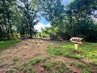 3405 Foshee Rd, Philadelphia, TN 37846