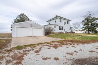 28234 N 1600 East Rd, Gridley, IL 61744