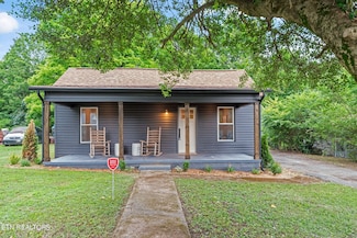 306 Rose Hill Dr, La Follette, TN 37766