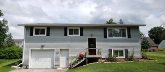 127 3rd Ave SW, Spring Grove, MN 55974