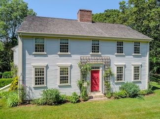 744 Drift Rd, Westport, MA 02790