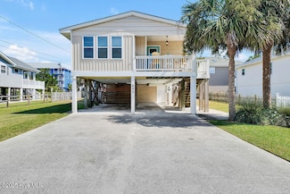 602 Canal Dr, Carolina Beach, NC 28428