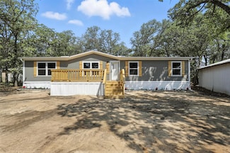 152 Jody Ln, Azle, TX 76020