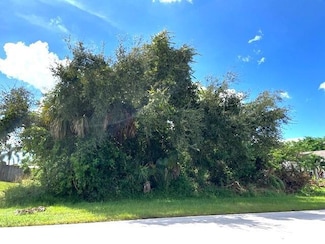 1840 SW Cameo Blvd, Port St. Lucie, FL 34953
