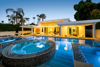 154 E Ocotillo Ave, Palm Springs, CA 92264