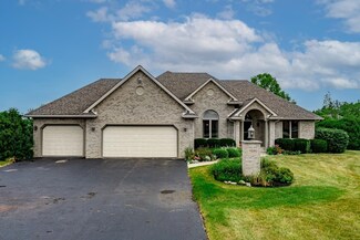 7280 Barngate Dr, South Beloit, IL 61080