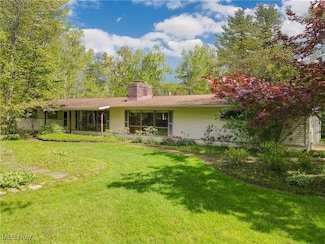 7780 Clarion Dr, Chagrin Falls, OH 44022
