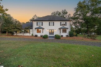 1315 Moore Rd, Simpsonville, SC 29681