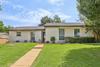 2622 Briar Hill Dr, Carrollton, TX 75007