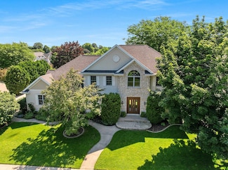 1404 Mahler Blvd, Neenah, WI 54956