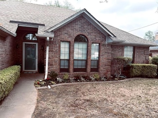 3308 Omega Dr, Tyler, TX 75701