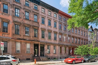 1522 Pine St, Philadelphia, PA 19102