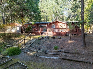 660 E Fork Rd, Williams, OR 97544
