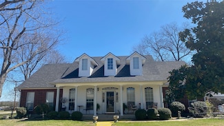 918 Wood St, Royse City, TX 75189