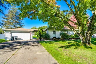 1296 Kent Dr, Brunswick, OH 44212