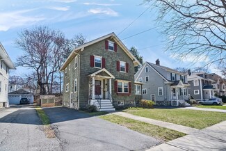 89 Sargent St, Melrose, MA 02176
