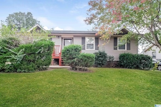 525 Oak Crest Dr, Birmingham, AL 35214