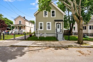 16 Dracut St, Lawrence, MA 01843