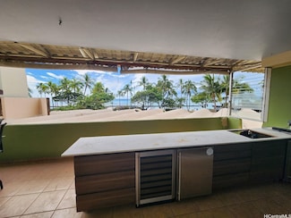 2500 Kalakaua Ave Unit 201, Honolulu, HI 96815