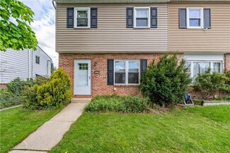 5737 Greens Dr, Allentown, PA 18106