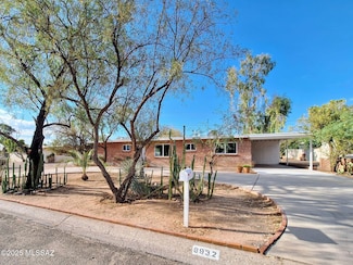 6932 E 4th St, Tucson, AZ 85710