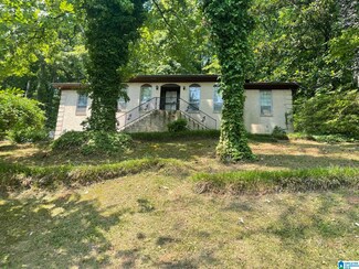 130 Lewis Dr, Bessemer, AL 35023
