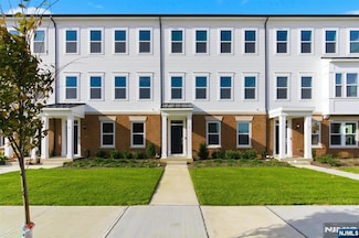 4 Driftwood Cir, Oceanport, NJ 07757