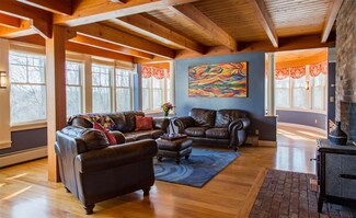 296 Heather Ln, Shelburne, VT 05482