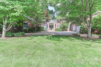 625 Saint Andrews Rd, Statesville, NC 28625